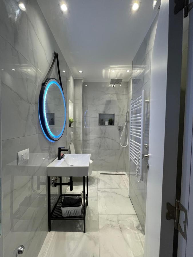 Lovely New Apartment Near Tirana'S Artificial Lake Ngoại thất bức ảnh